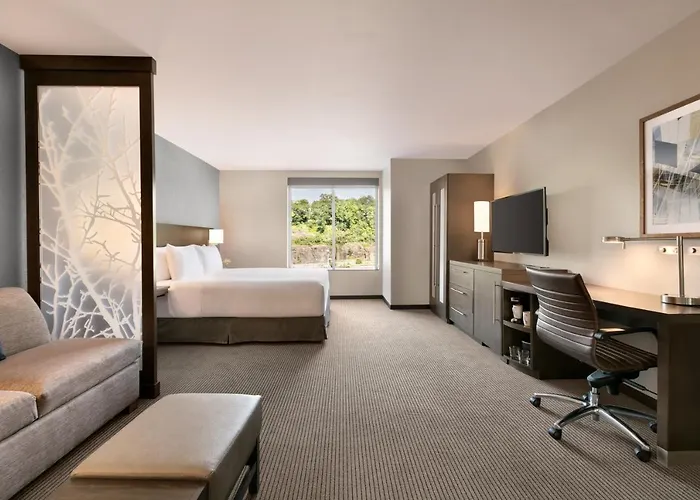 Hyatt Place Fort Lee/George Washington Bridge